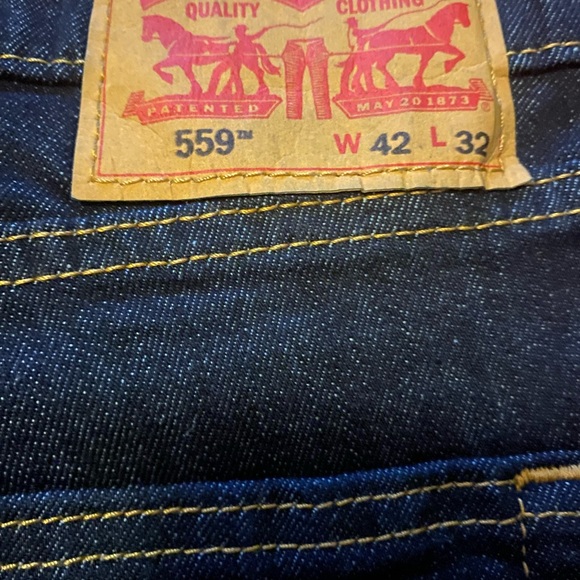 NEW Levi’s 559 Relaxed Straight Jeans - Picture 6 of 12